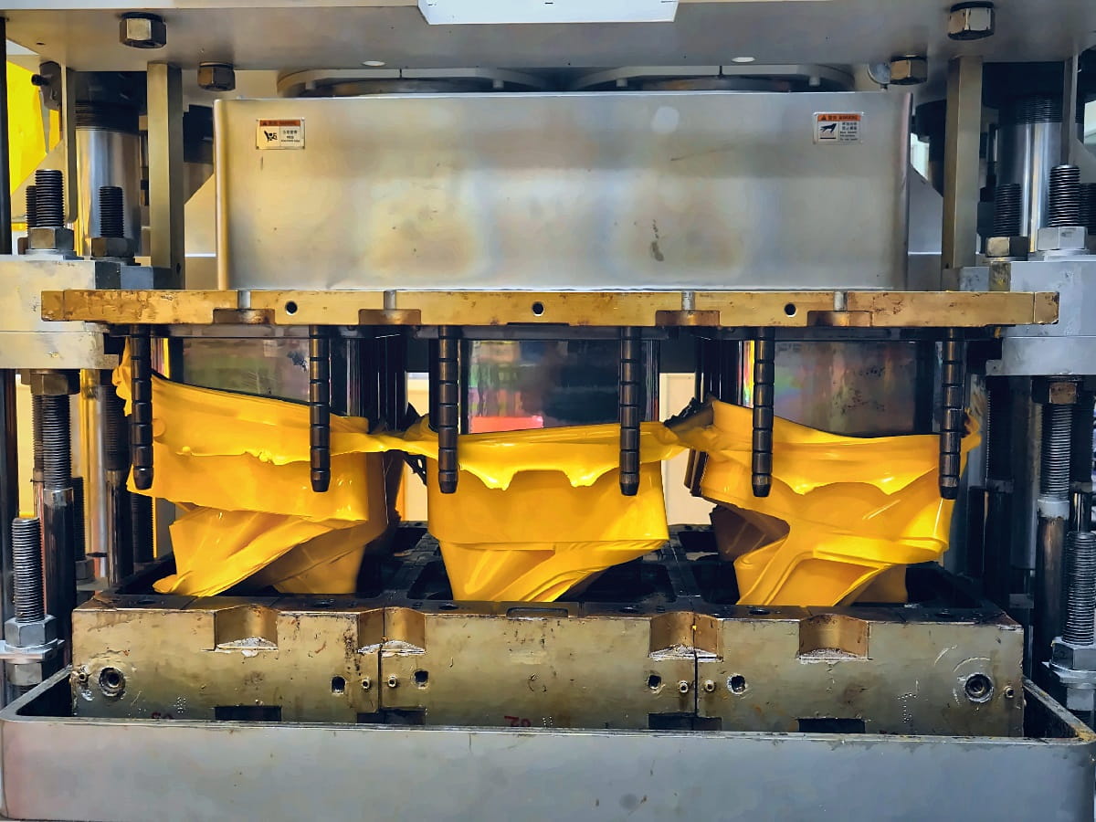 Precision Compression Molding medical plastic components